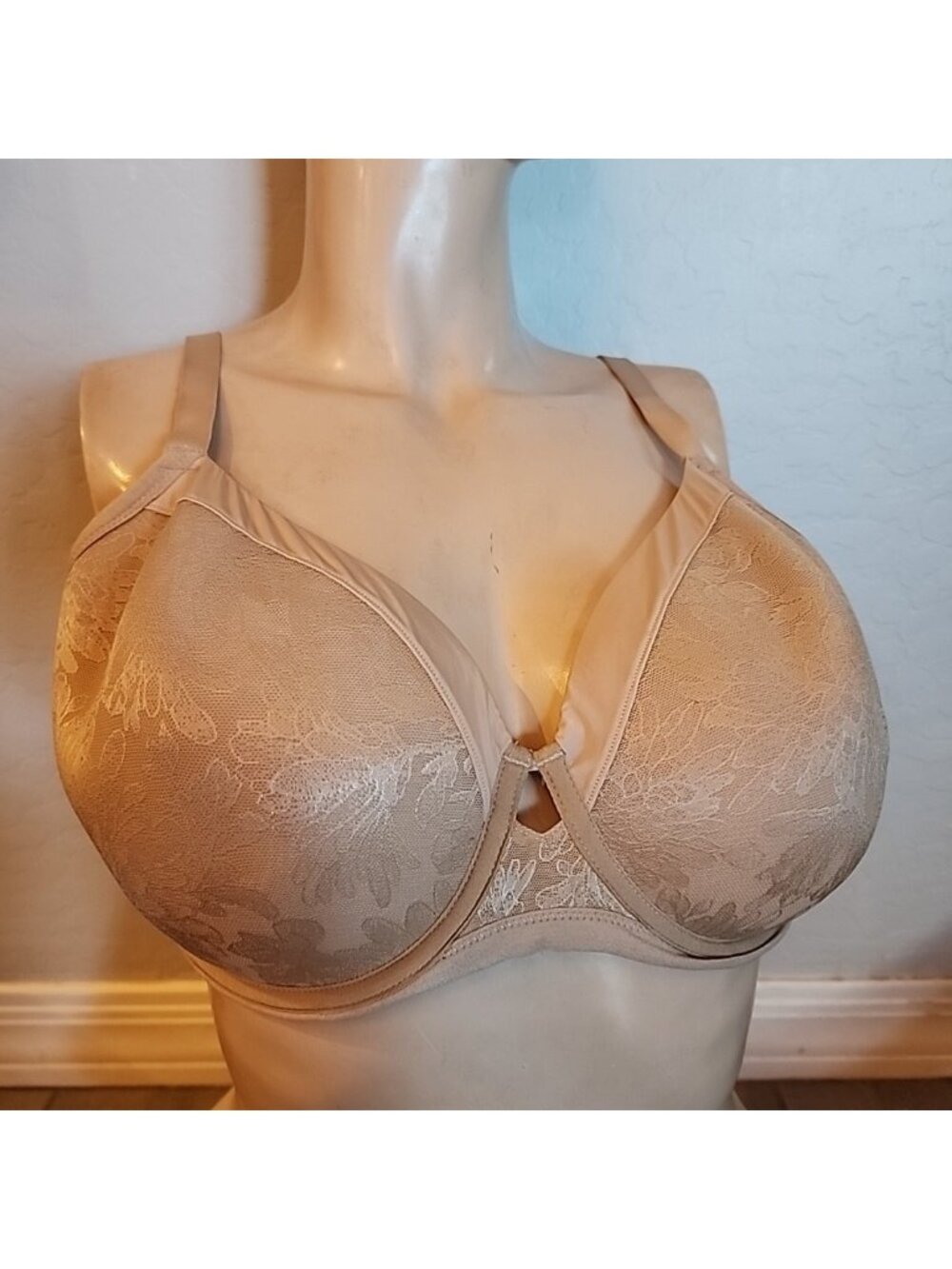 Soma Lightest Lift Modern Coverage Bra 42DD Nude Underwire